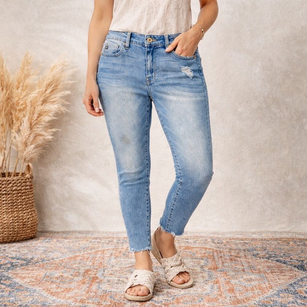 KanCan Skinny Ankle Jeans Womens 25 Light Wash Distressed Raw Hem Stretchy Denim